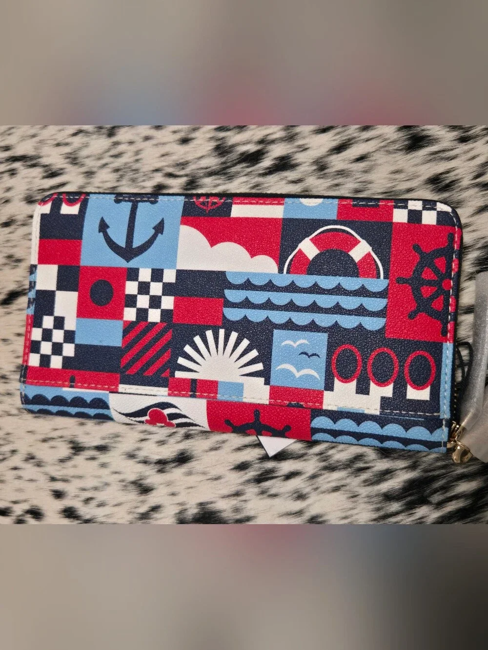 Dooney & Bourke Disney Cruise Lines 2024 Wristlet Wallet NWT